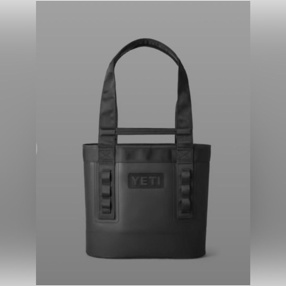 YETI Camino 20 Black | New With Tags